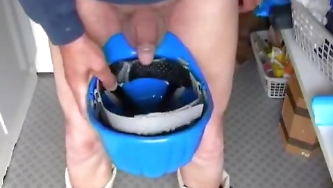 Hot blonde gives a blow job and dollser scorching beatriceet