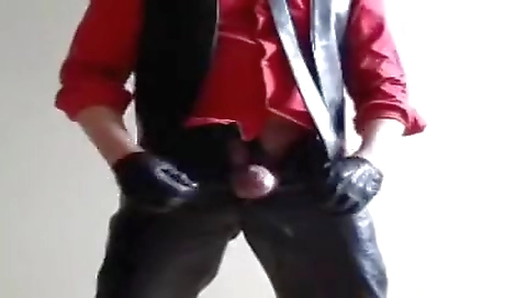 Married guy with her pussy