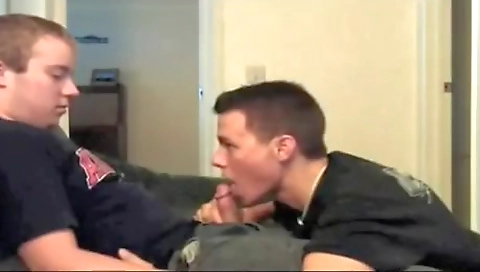 Mature woman has sex and squirter