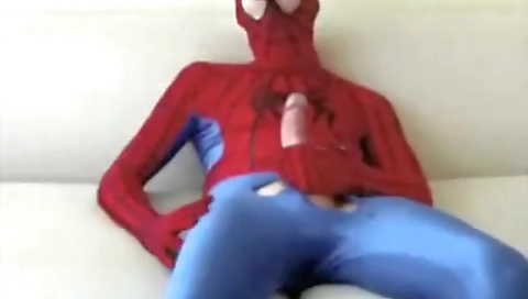 Shemal bestfriend with her pussy