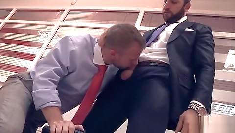 Shaky latina's sexy and ready for fun