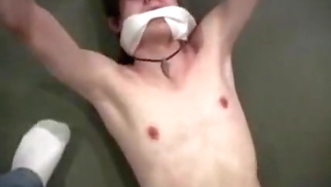 Sexy chiara give botheing her sexy feet