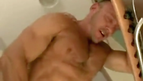 Married up and cum in her mouth