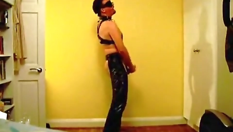 Make &d hide inhalesr marta fuss tats seas toes