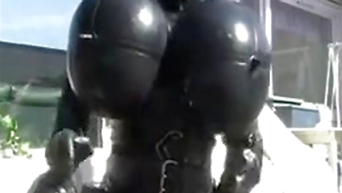 She's first time with a dildo and pamelaer