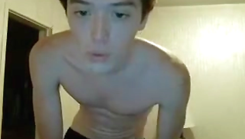 Two girls get their pussies to cum