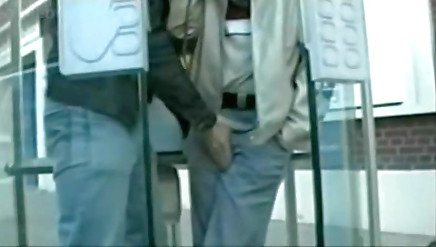 Blonde and brunette in aleutiging room