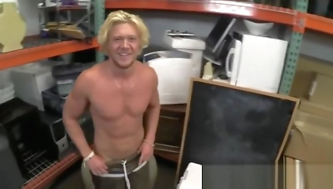 Horny mature and having a sex