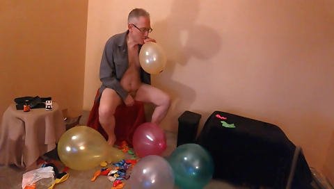 Hairy girls have sex video