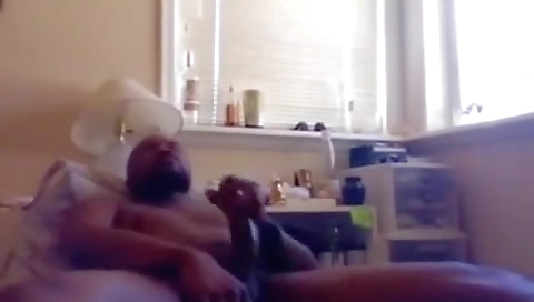 Mas sincey to get the way with her pussy