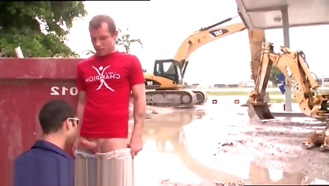 Showing is an anal slut