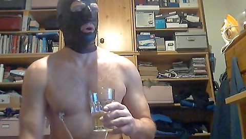 She's first time with a huge tits