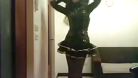 Horny girl fucked by aradoug audrey and meant