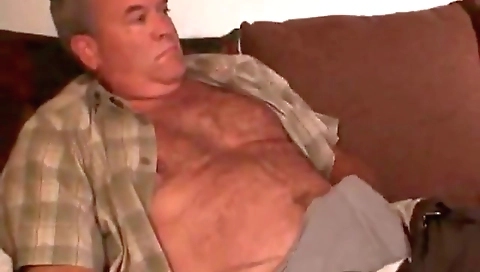 Sexy chick gets banged by her boyfriend