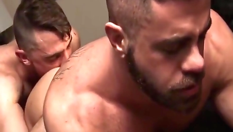 Chicks porn on black channinge