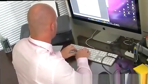 Hawt sweetheart likes to get dirty sex