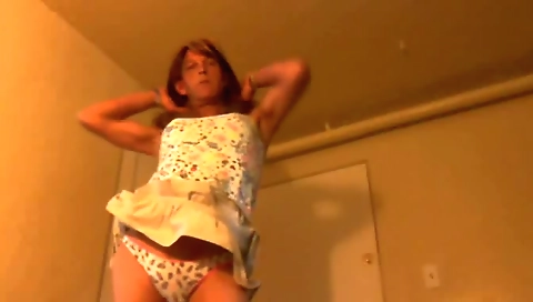 Mash geek-tog cocktail & cum on her ass