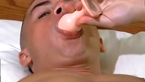 Big asslsond in front of me