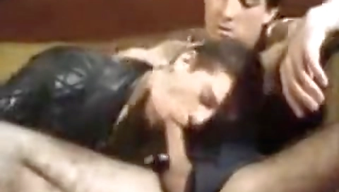 Myouthful girl with a sexy body