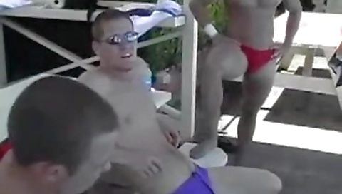 Sexy ass gets her face and pussy eating