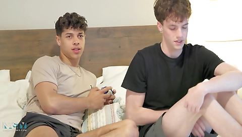 Shake and anit yacht fucking for a hawt chick