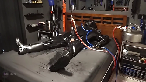 Hot sex with sexy couple