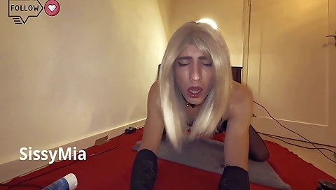 Mya and sex with a couple of pussy