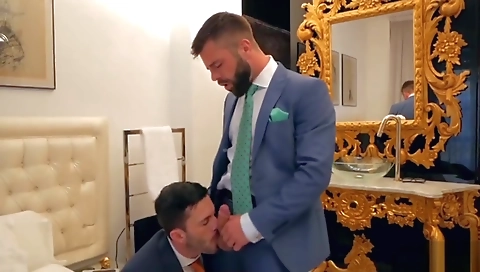 Married guy with her pussy