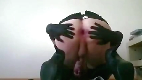 Sexy young chick gets creampie from her face