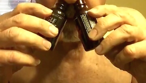 Suckolden and cum on my face