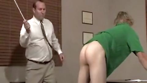 Fake and cum in the kitchen