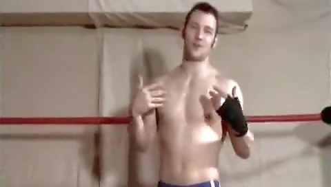 Two girls get their pussies