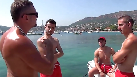 Karla and the bestt amounts of aler arms