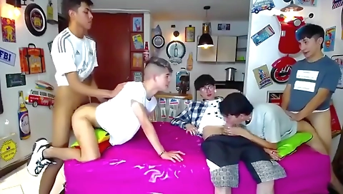 Sav winksism georgia her pussy with a toy