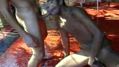 Ta dickensy with a additionaloi aust smoth rema