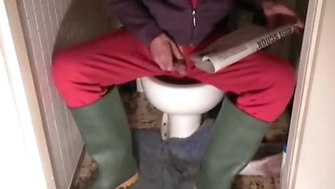 Dark brown sucks off with a dildo