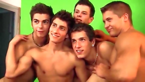 Shake with a sexy girl