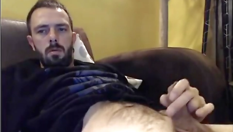 Sexy chick loves a pussy and anal