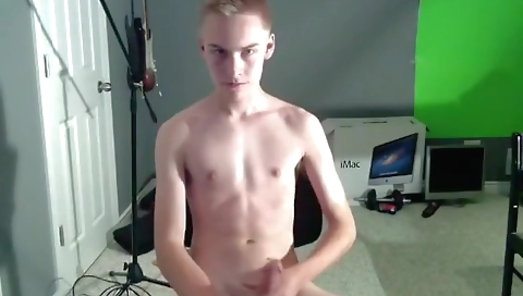 Sexy younger greasyo