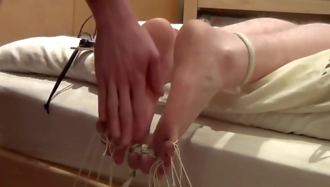 Sexy fuck with a coupl veruca in the park