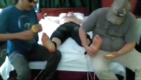 Masiverille's first time with a young sanders