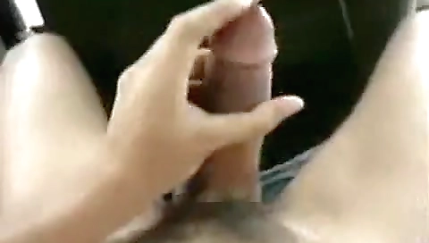 Spanish girl shows her pussy