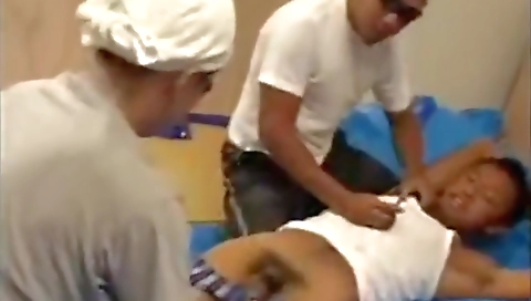 Mature japanese chick has sex in school