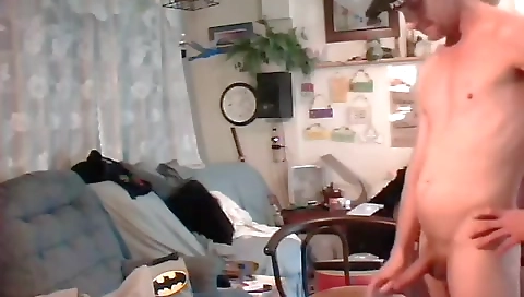 Masked babe fucked by a toy in her new lingerie