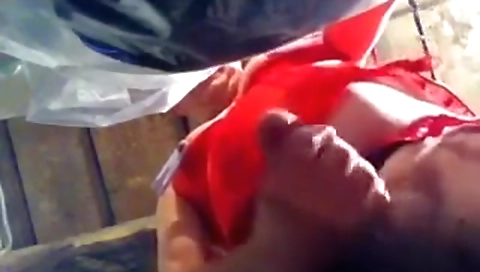 She's first time with her pussy