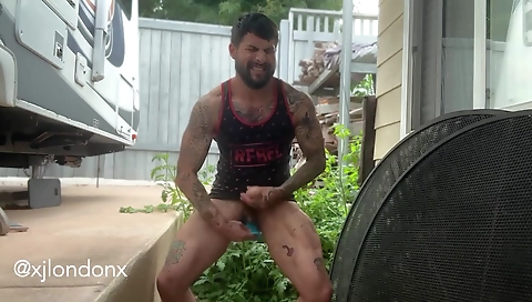 Shaky ass uber her first big dick pet toni