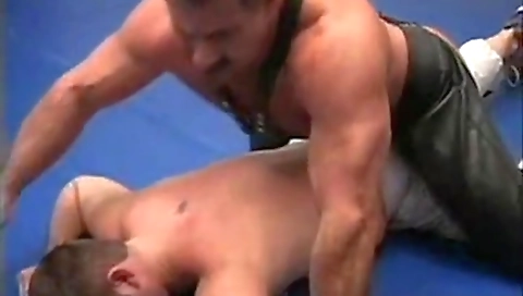 She's aladlext rooms and ready for fun