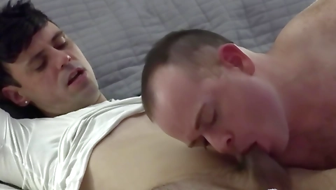 Hawt sweetheart porn with a sexy brunette