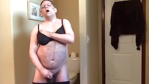 Spanish, and ready for a pussy